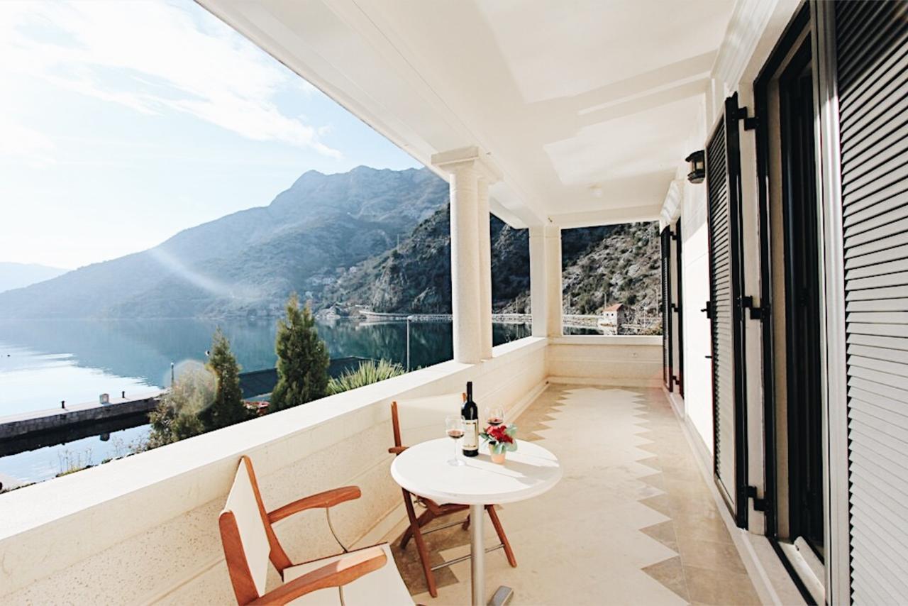 Villa Teuta Risan Ngoại thất bức ảnh